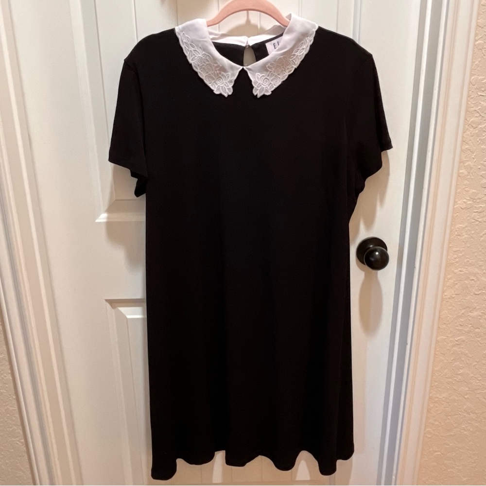 Elle Black Dress with White Collar - XXL